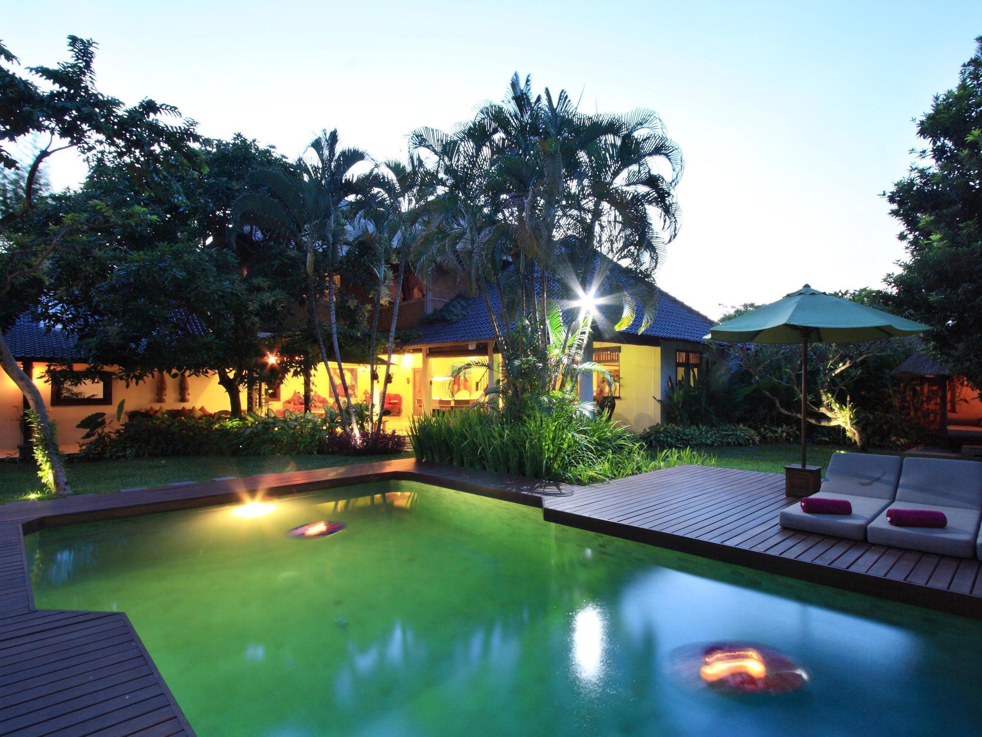 Villa Jumah Seminyak  Ngoại thất bức ảnh